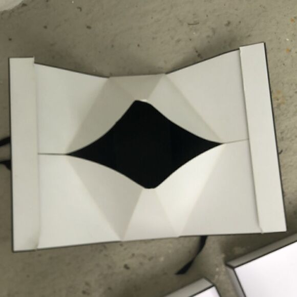 Chanel Gift Box & Bag - Picture 7 of 7